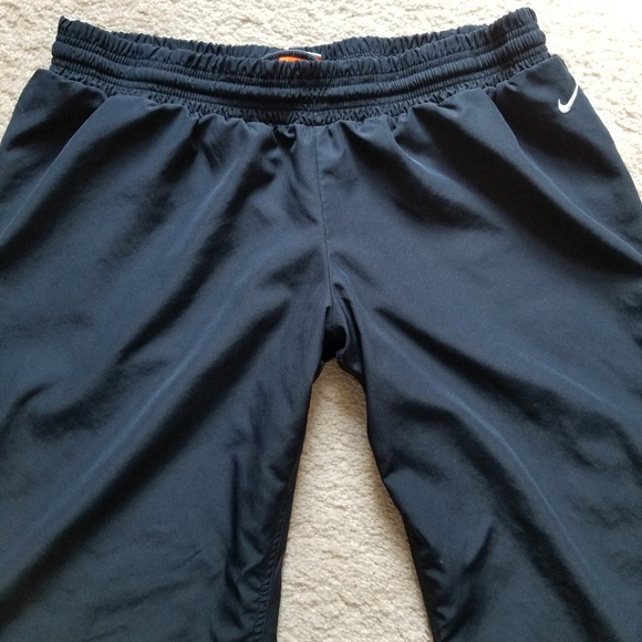 ❤❤SOLD❤❤ Nike pants - Picture 3 of 5